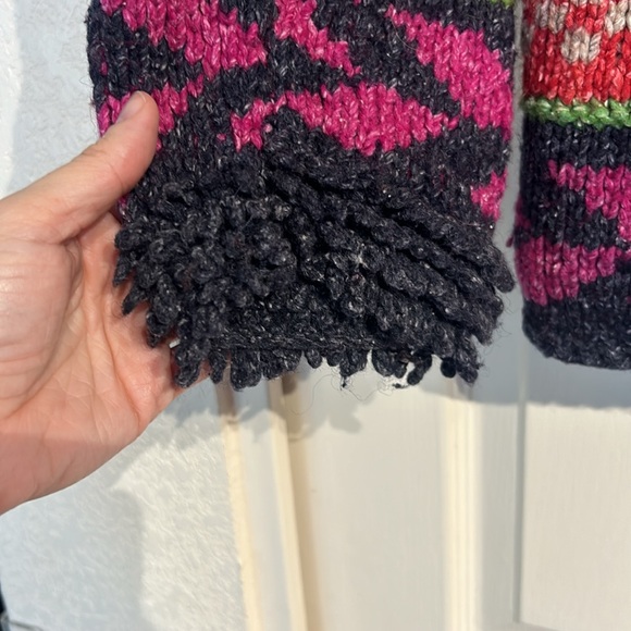 Hand knit Zip Up MultiColor Sweater - Picture 8 of 15